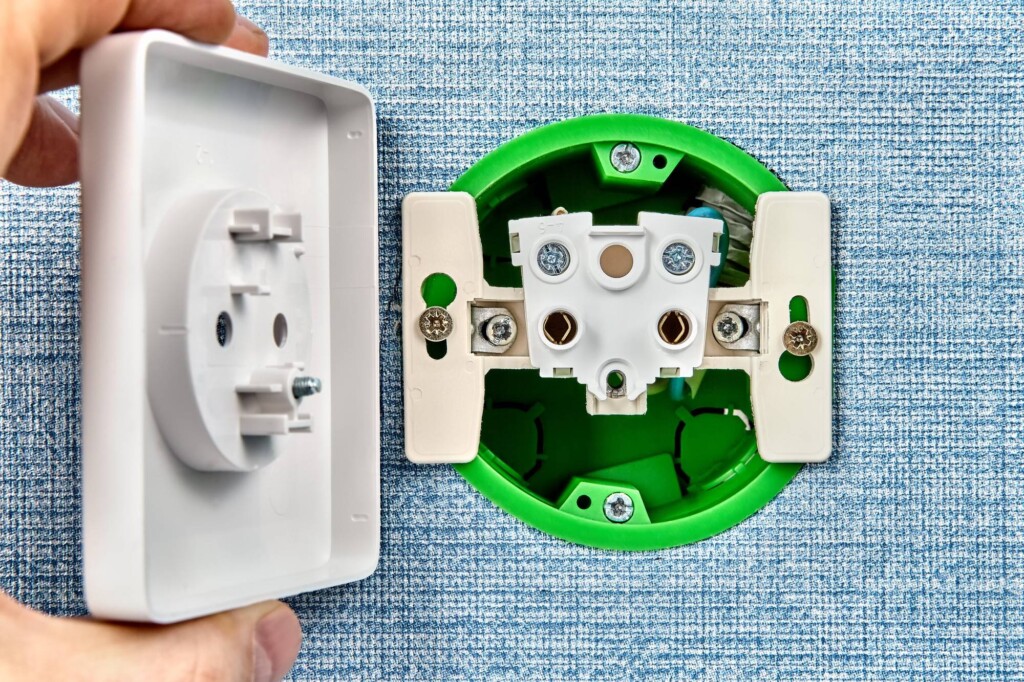 Elektryka ile od punktu wymaga przewodów w instalacji?