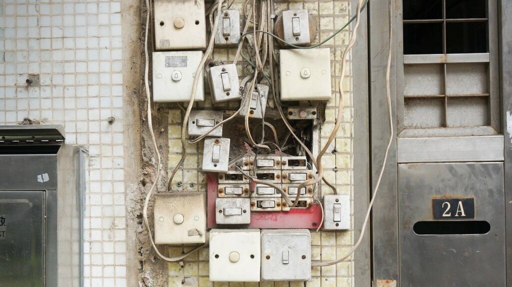 Elektryka jak zrobić samemu bezpiecznie i zgodnie z zasadami